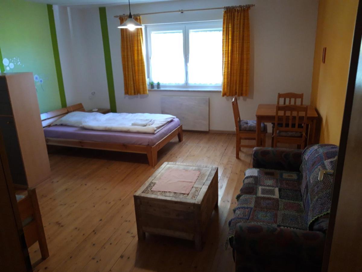 Ferienwohnung Im Seidlerhof Mit Balkon Und Garten Röhrnbach Exterior foto